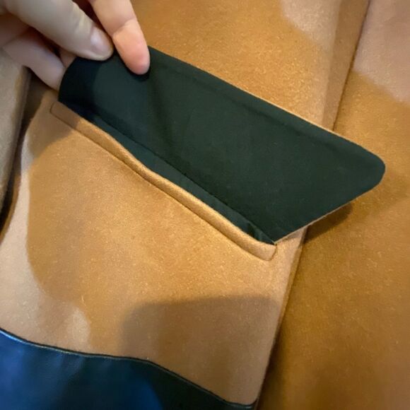 Cynthia Steffe color block wool and lambskin coat size 6 - Picture 10 of 14